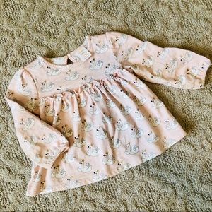 🦢 🎀 Swan Print 12-18Mon Gymboree Top